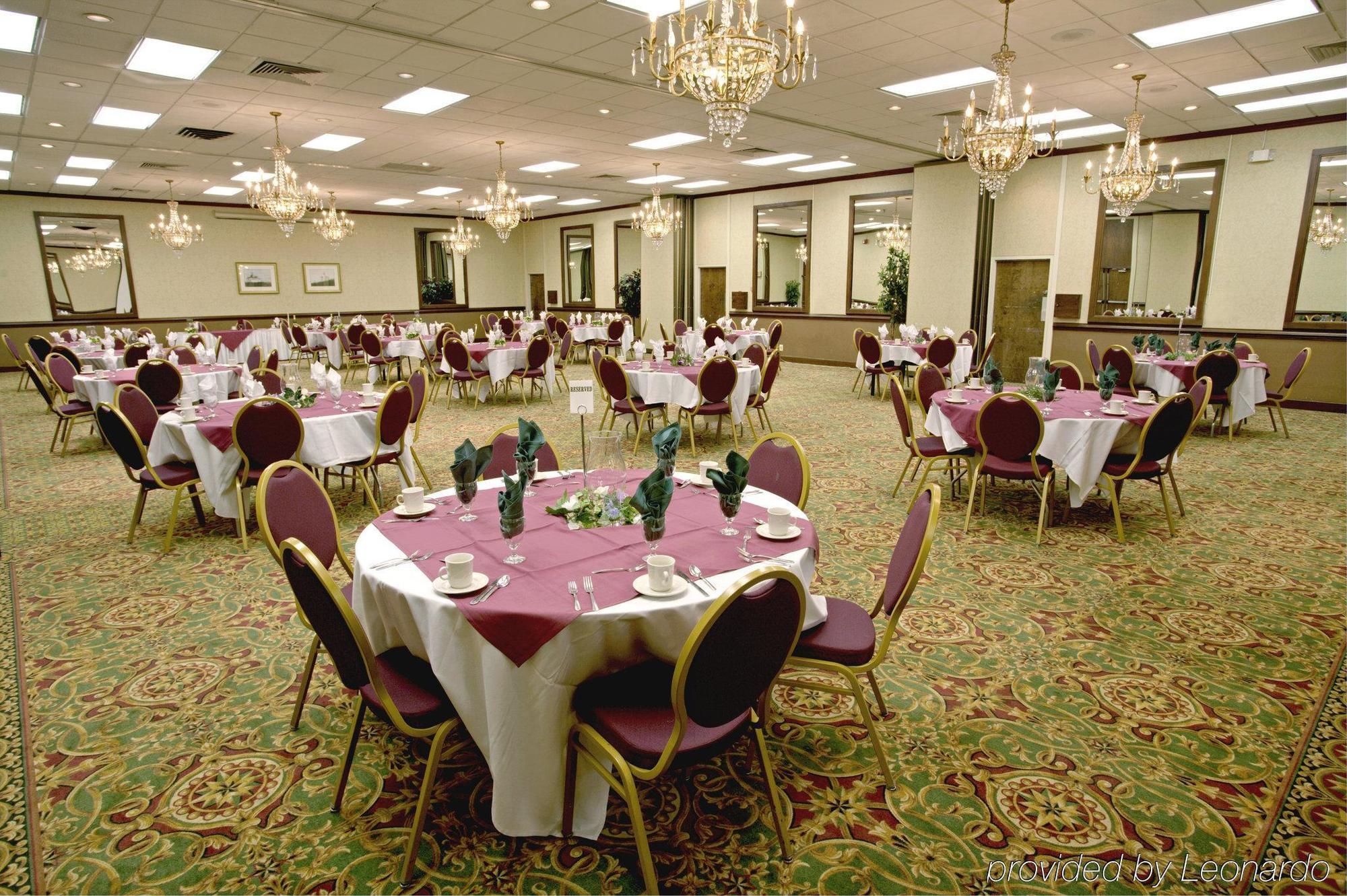 Quality Inn Near Hampton Coliseum Restaurant photo