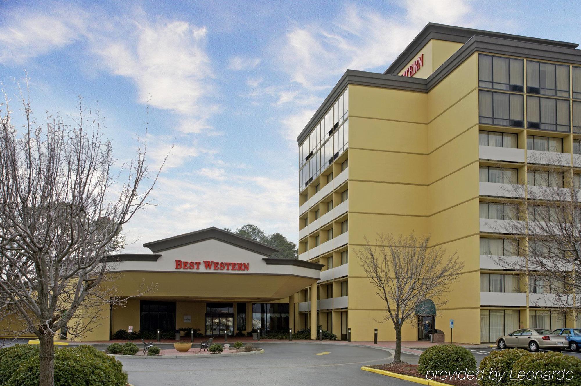 Quality Inn Near Hampton Coliseum Exterior photo