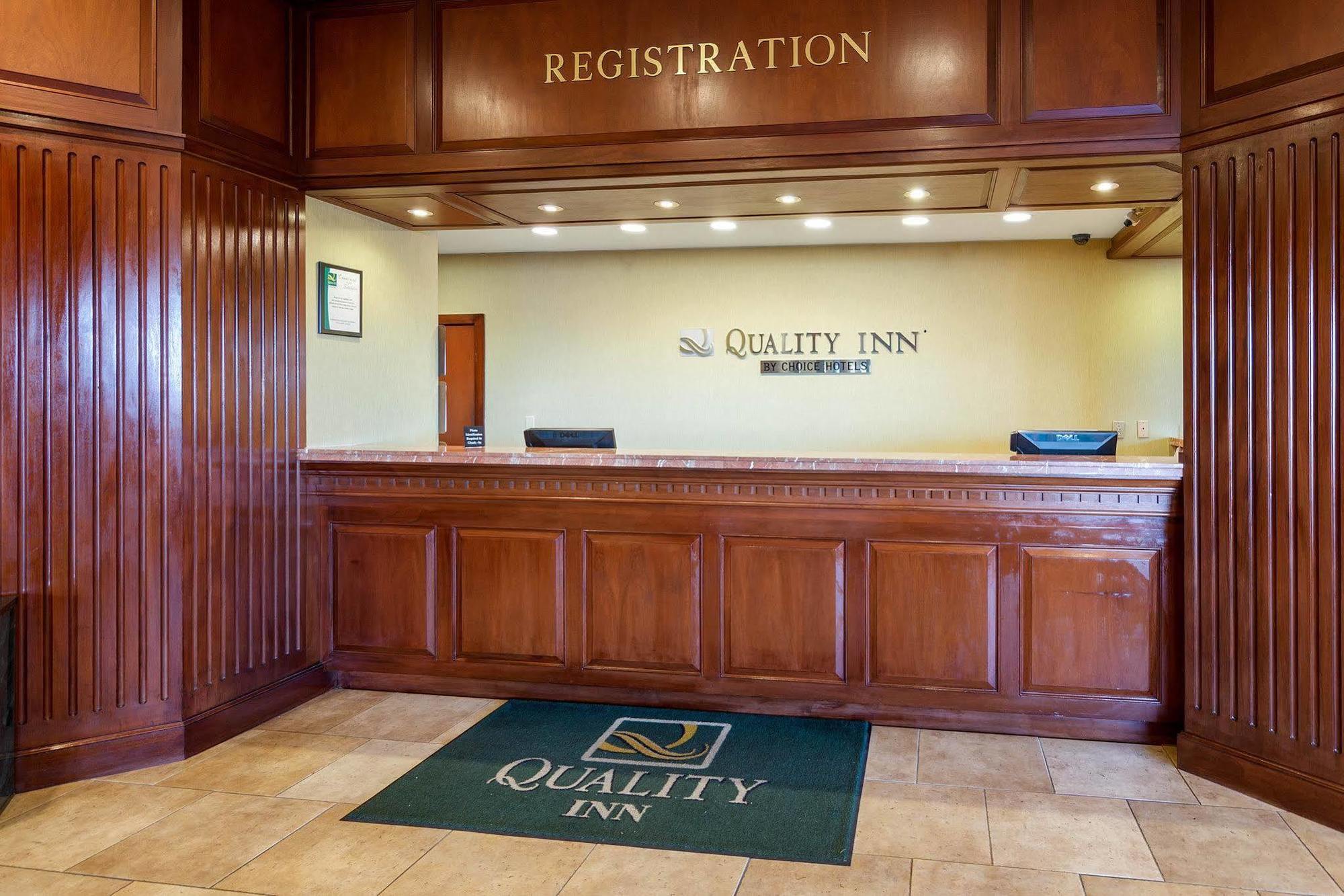 Quality Inn Near Hampton Coliseum Exterior photo